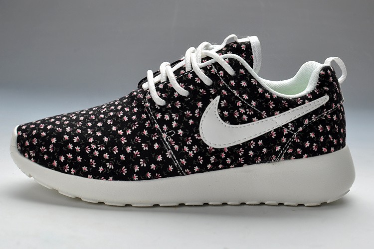 nike roshe run femme motif