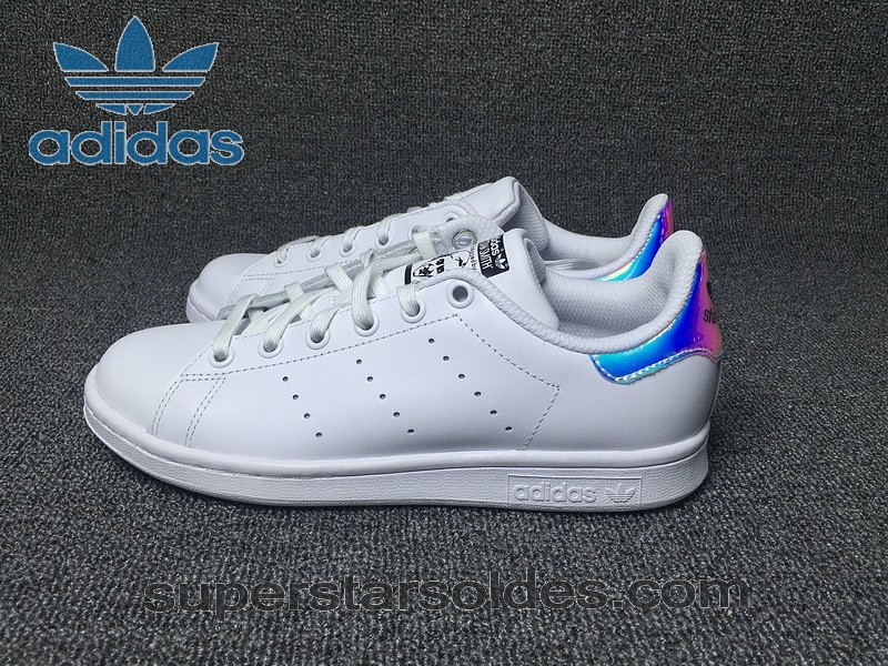 stan smith rose clair pas cher